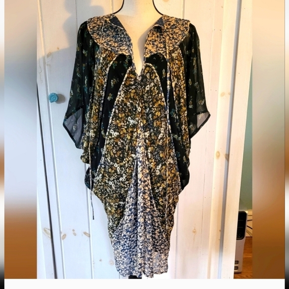 Anthropologie Short-Sleeve Draped Tunic Mini Boho Dress - Picture 3 of 10